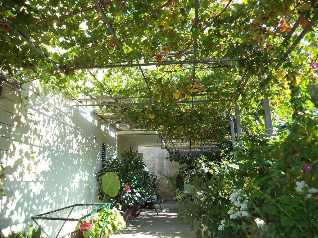 Apartments Micic Đảo Hvar Ngoại thất bức ảnh